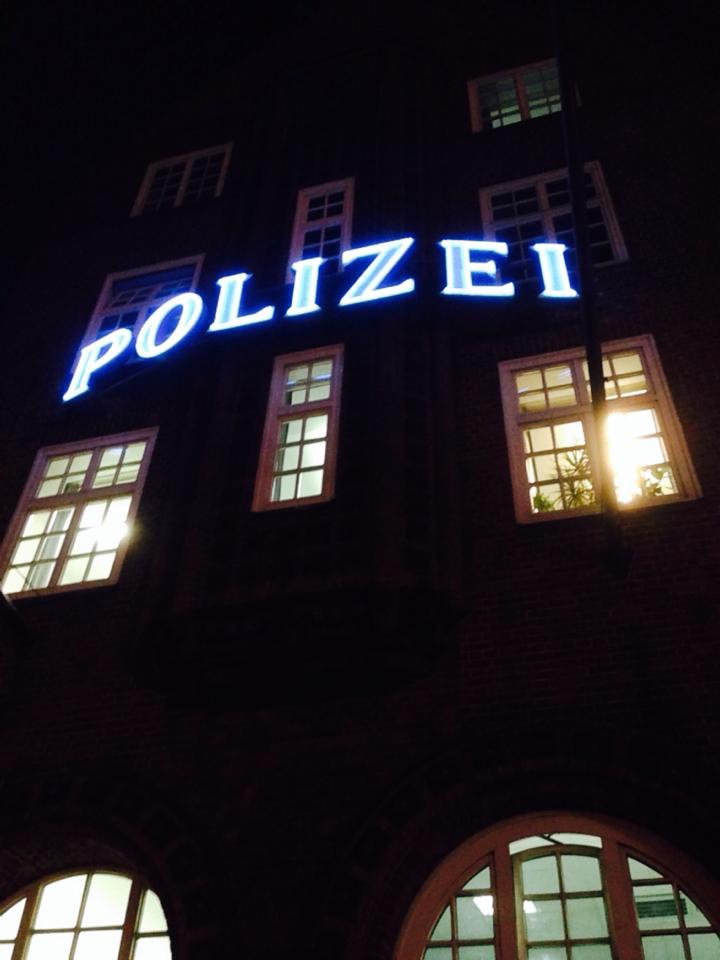 7 7